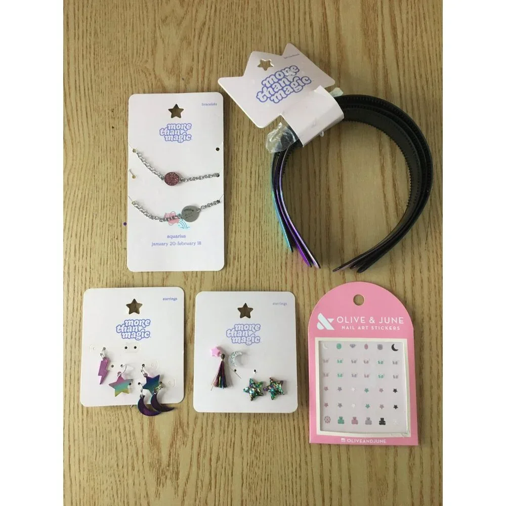 New Bundle Of 5 Girls Headbands Jewelry And Nail Stickers